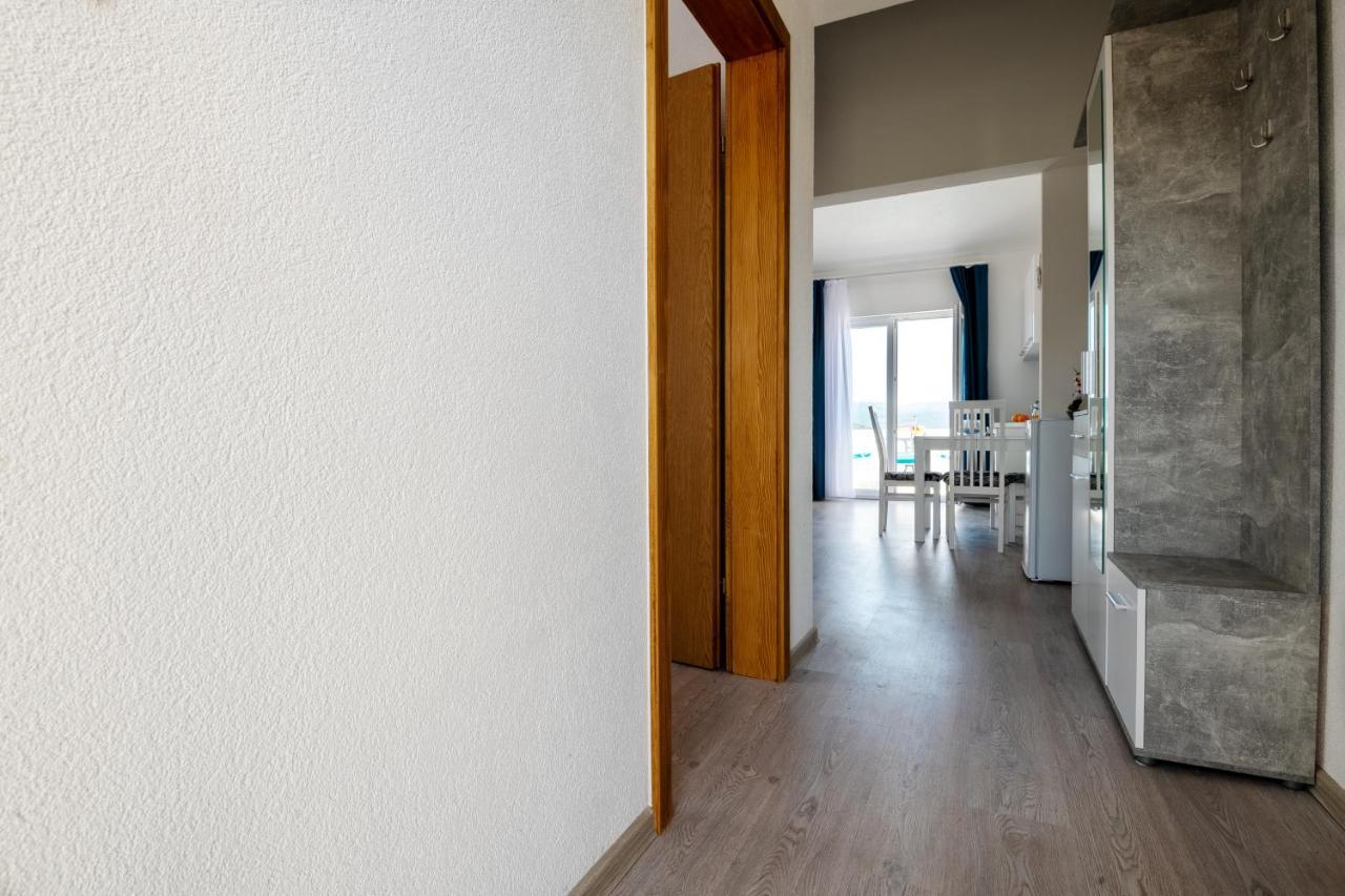 Apartmani Mate نيوم المظهر الخارجي الصورة
